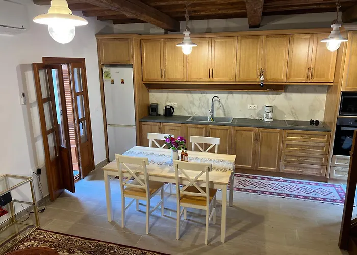 Twin Vista Getaway Apartament *